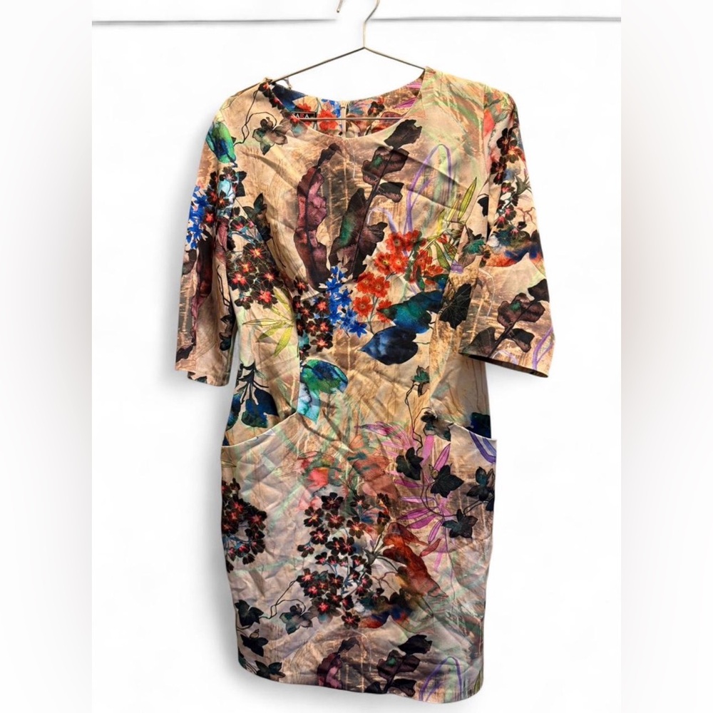 Sara Vibrant Floral Midi Dress